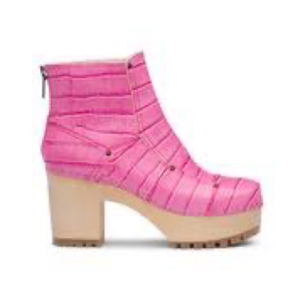 ISO Swedish hasbeens pink Mikaela croc platform boots